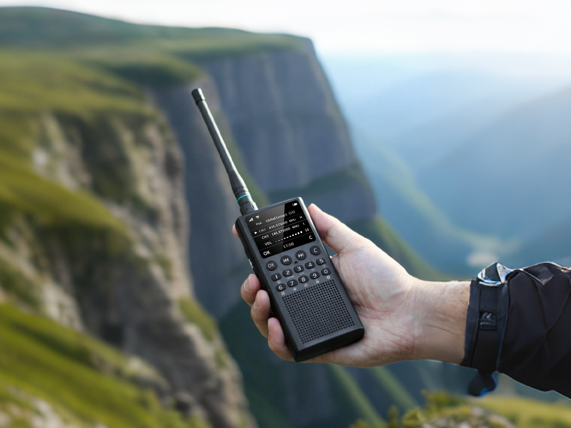 The world’s first dual-mode walkie-talkie with built-in network radio and Ai functionality